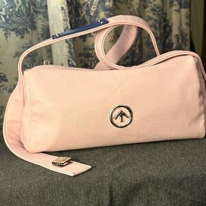 Chic Pink Leather Shoulder Bag